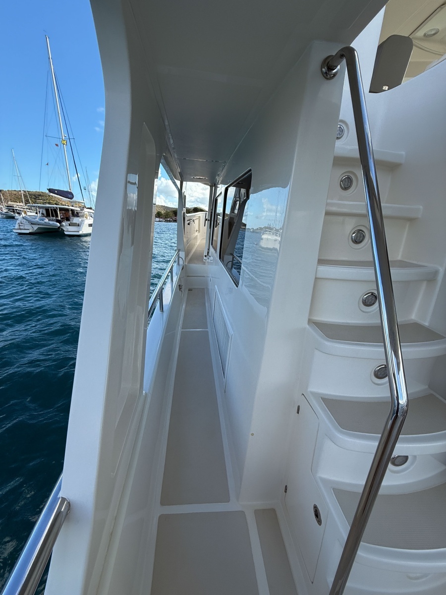 MI CIELO 49ft Marlow Yacht For Sale