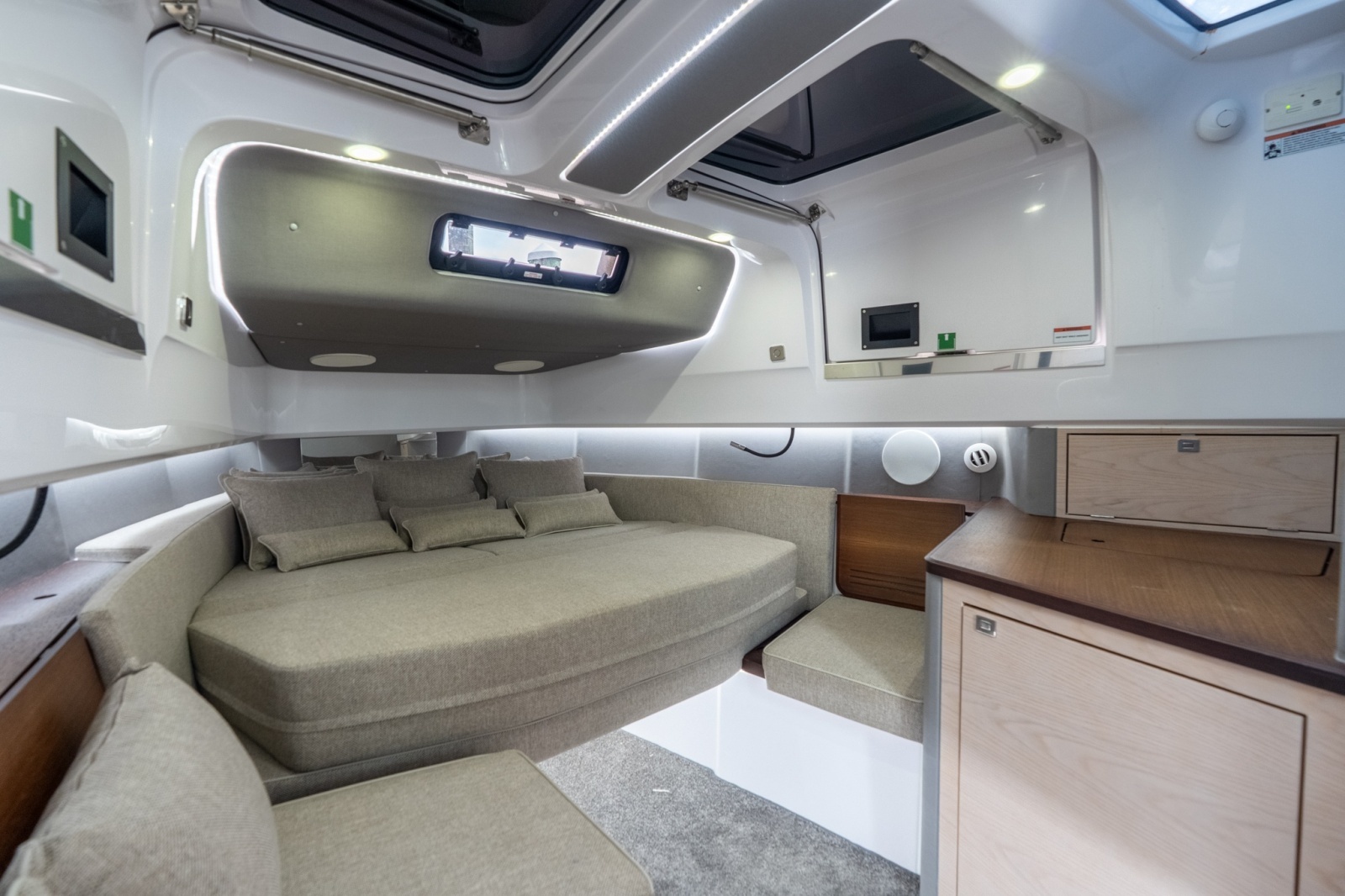 45ft Axopar Yacht For Sale