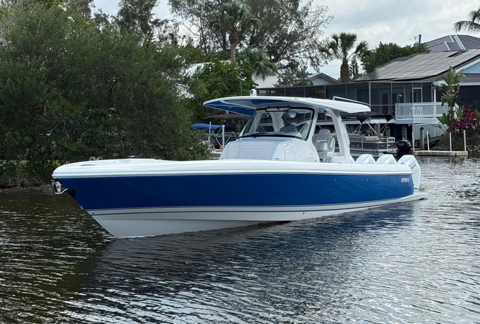 Port bow profile