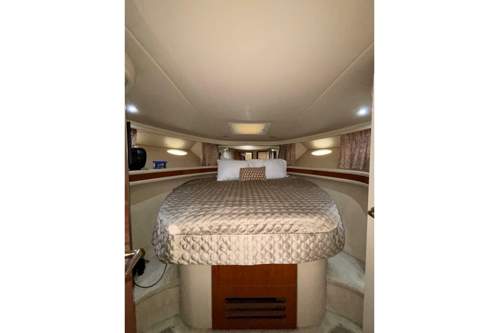 1999 Sea Ray 480 Sedan Bridge