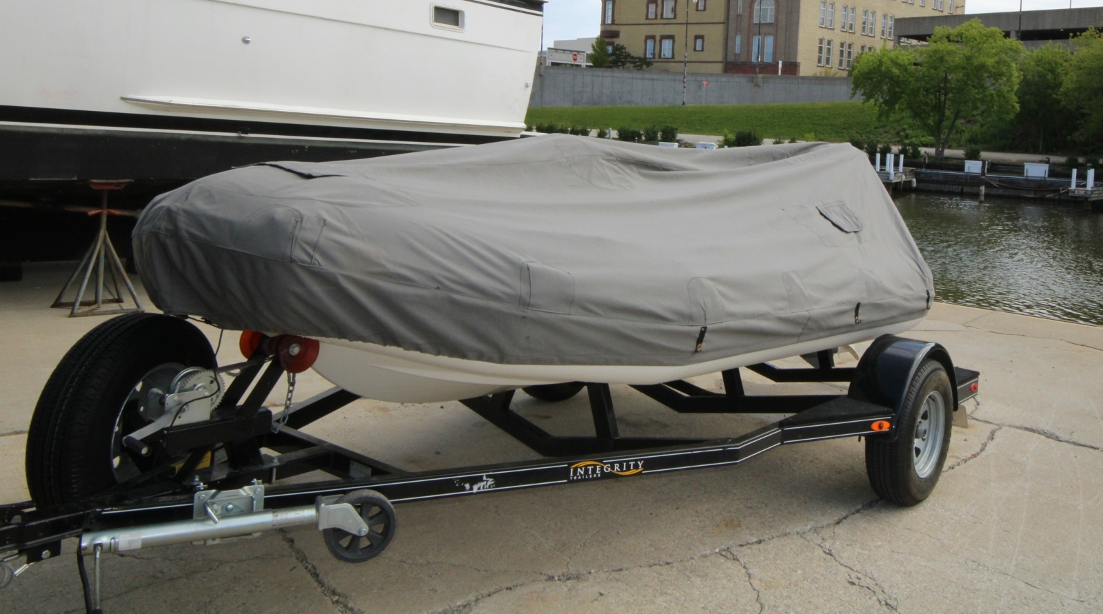 13ft Avon Yacht For Sale