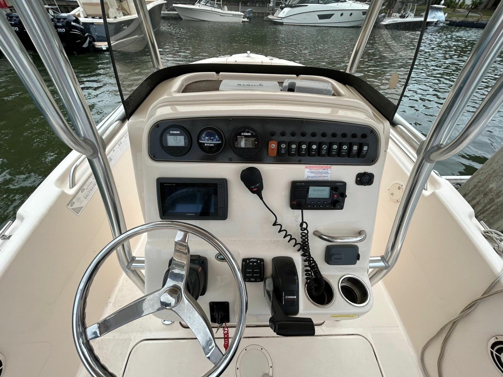20ft Grady White Yacht For Sale
