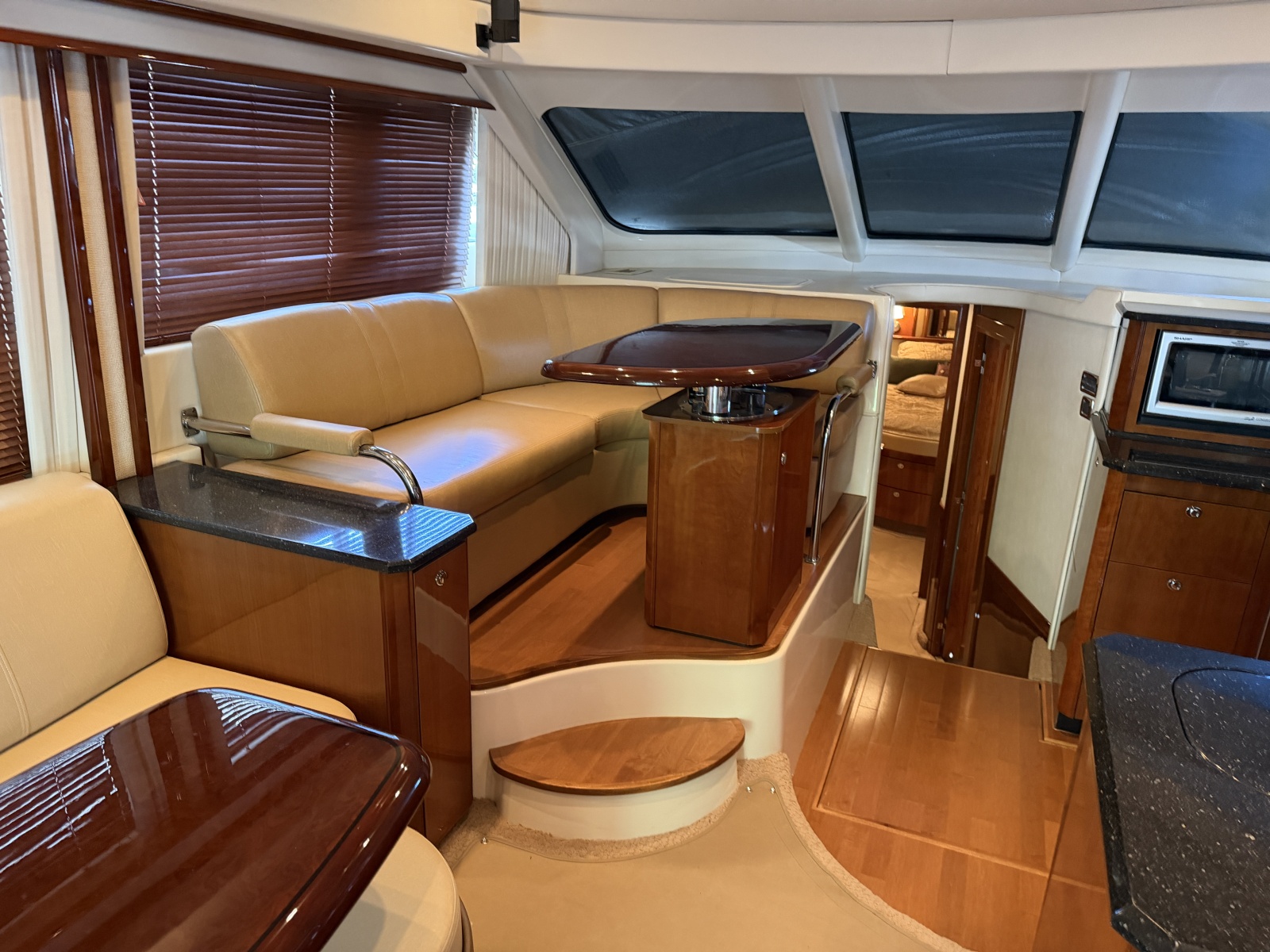 2009 Sea Ray 52 SEDAN BRIDGE