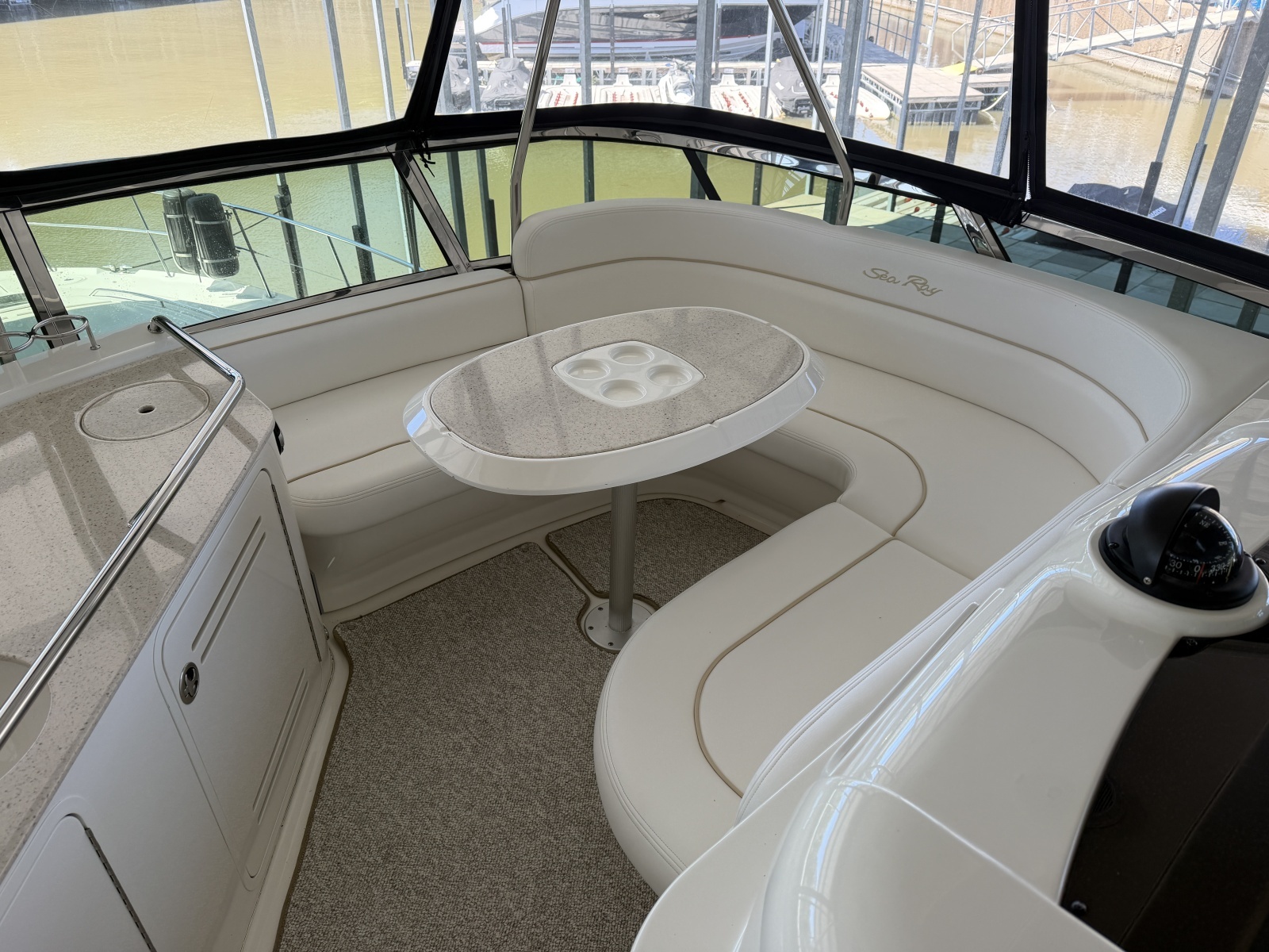 2009 Sea Ray 52 SEDAN BRIDGE