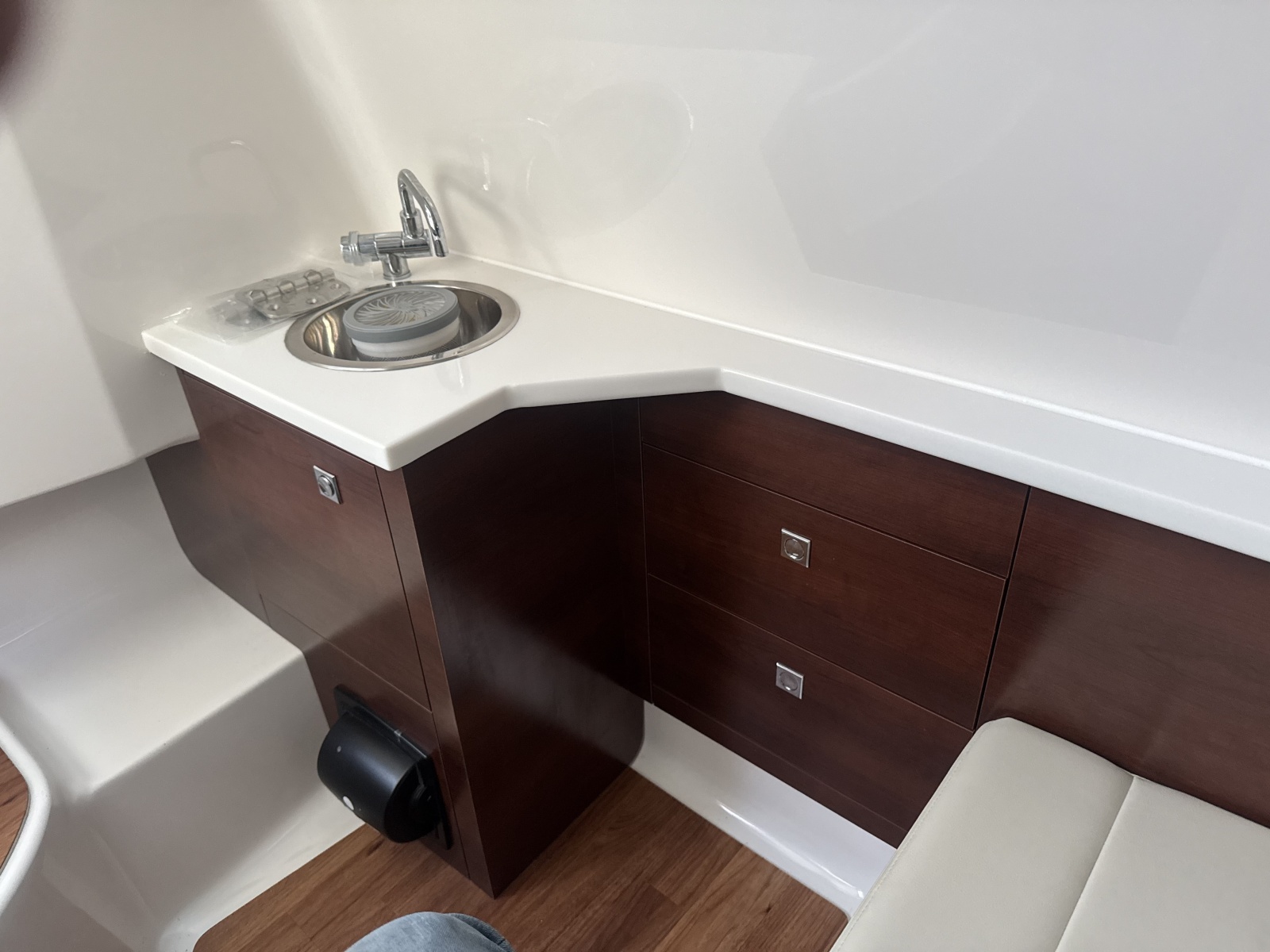 2023 Chaparral 280 OSX