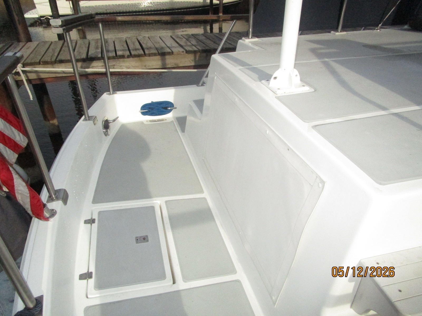 36' Monk aftdeck port