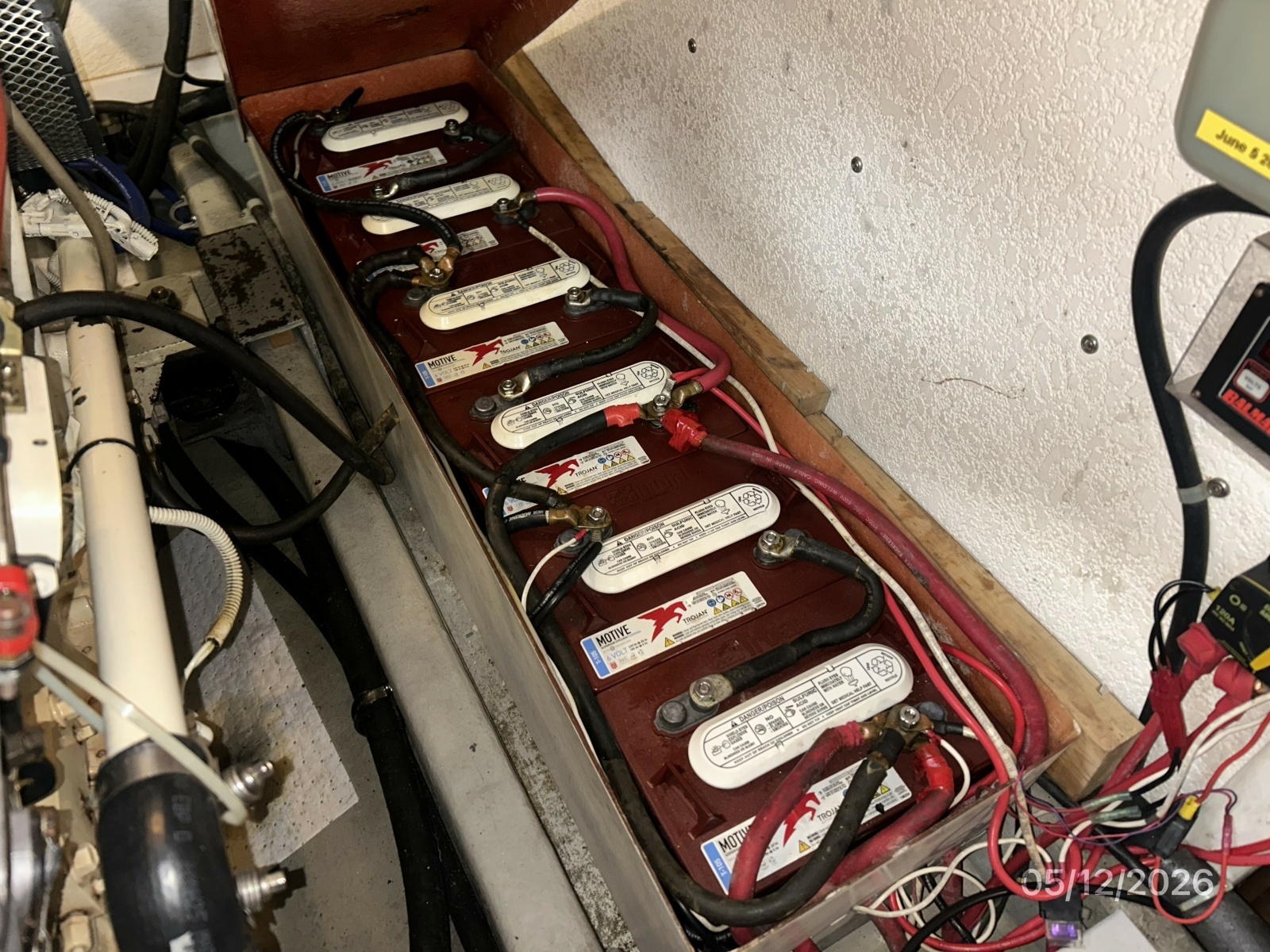 36' Monk battery bank