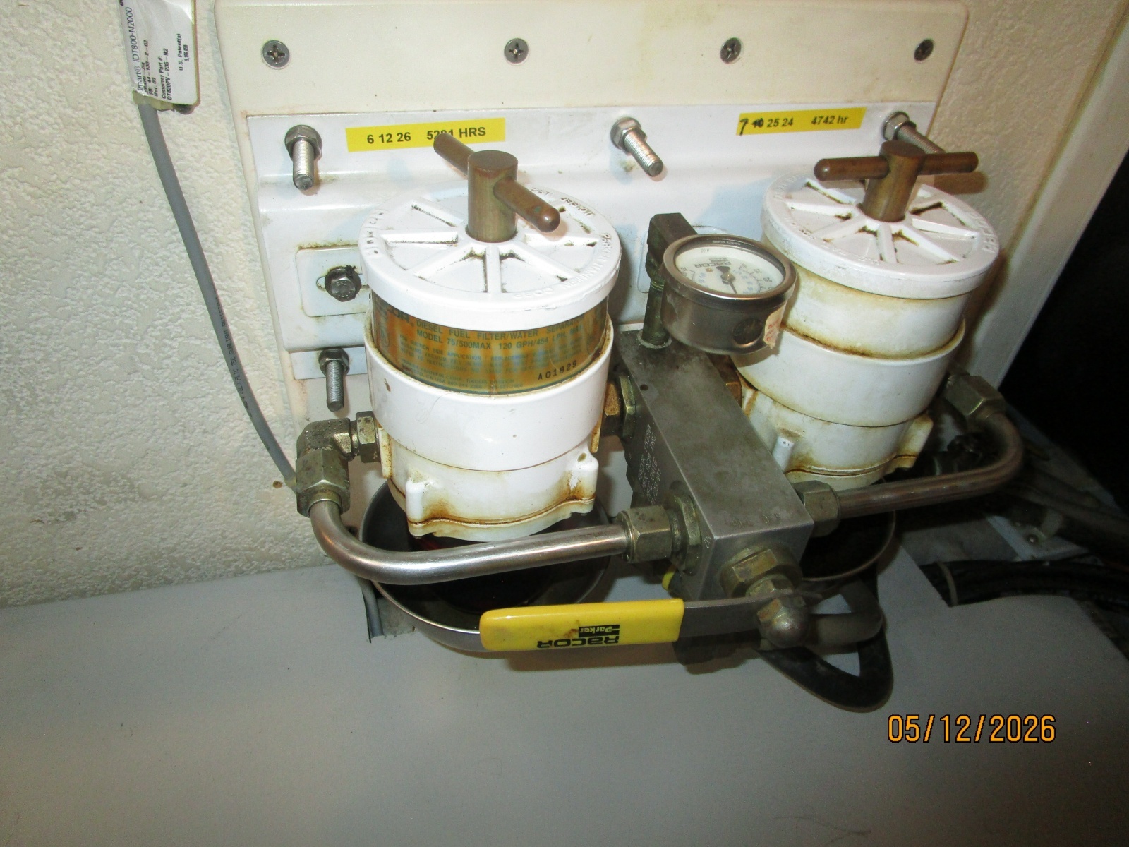 36' Monk Racor fuel filters