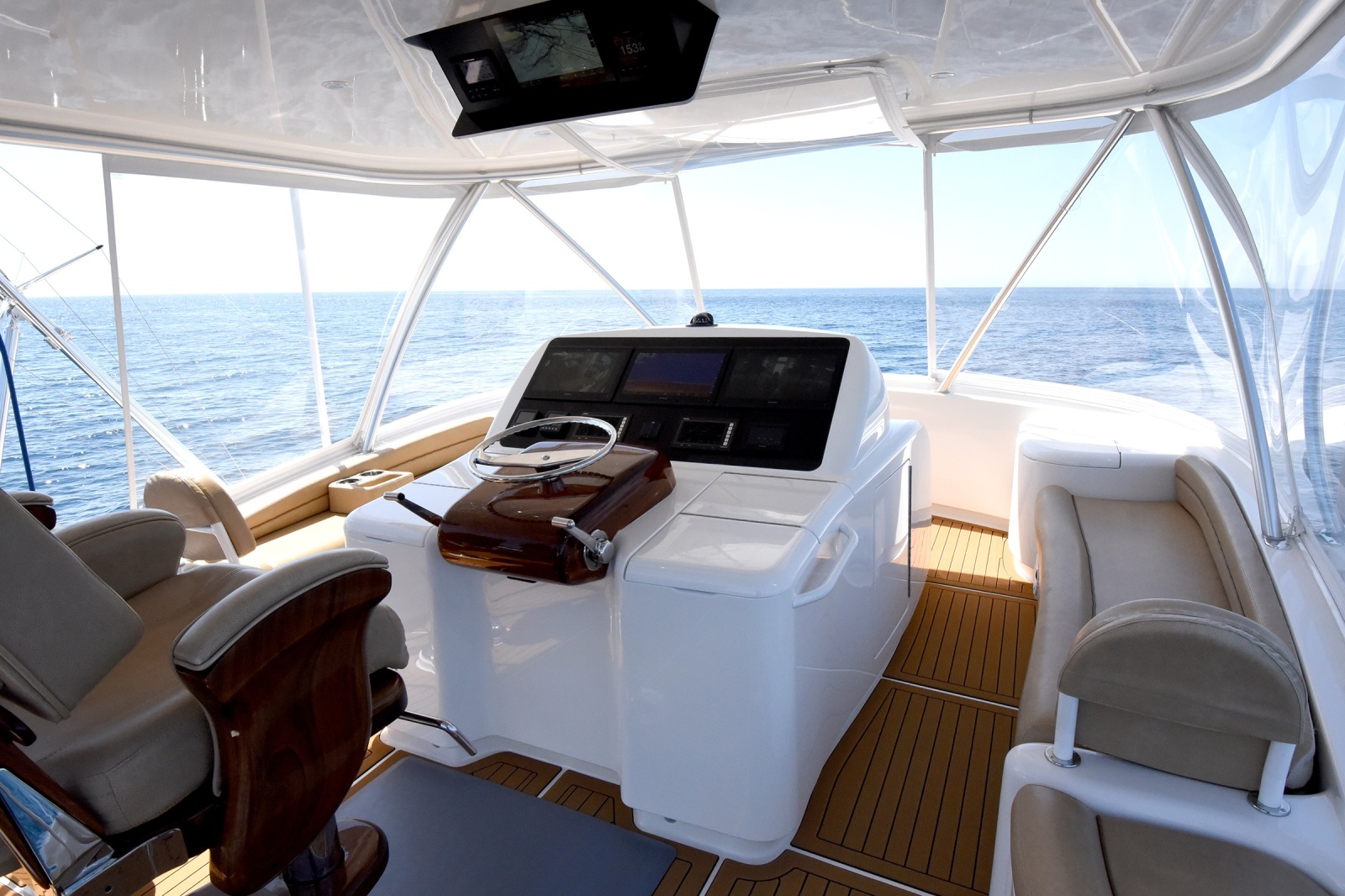 2016 Viking 55 Convertible TAG Team