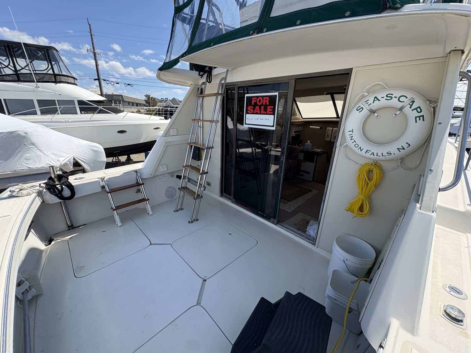 34ft Silverton Yacht For Sale