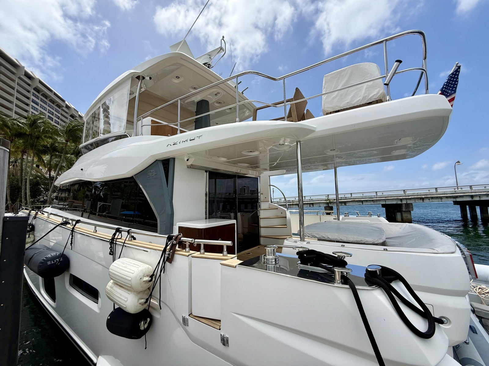 66ft Azimut Yacht For Sale