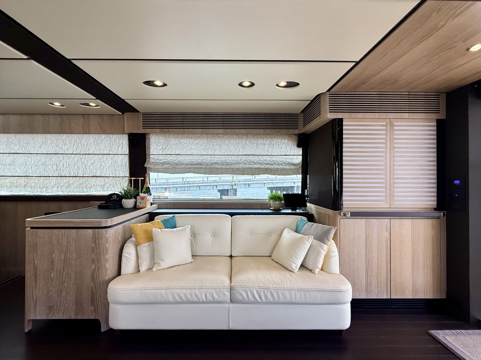66ft Azimut Yacht For Sale