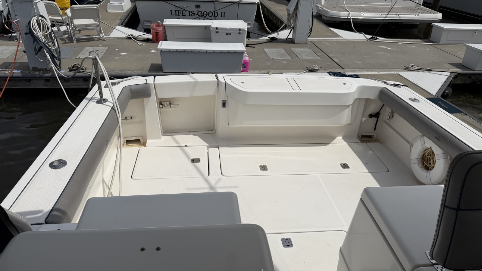 34ft Pursuit Yacht For Sale