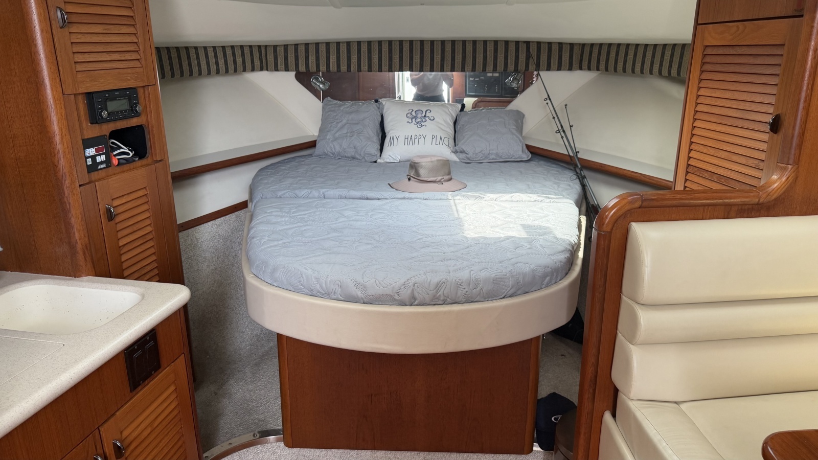 34ft Pursuit Yacht For Sale