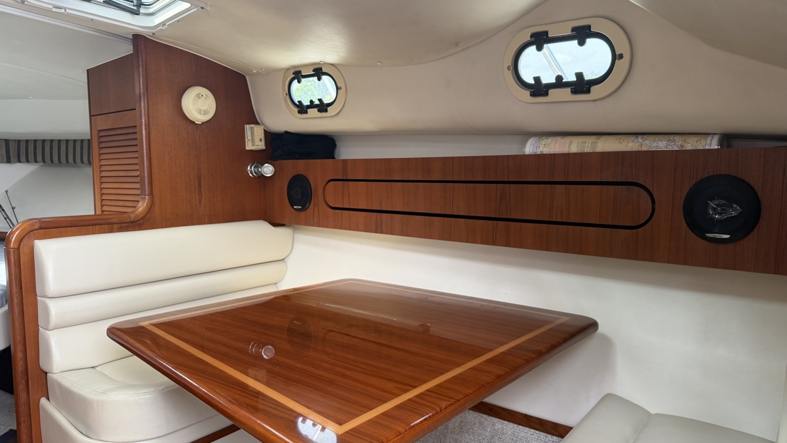 34ft Pursuit Yacht For Sale