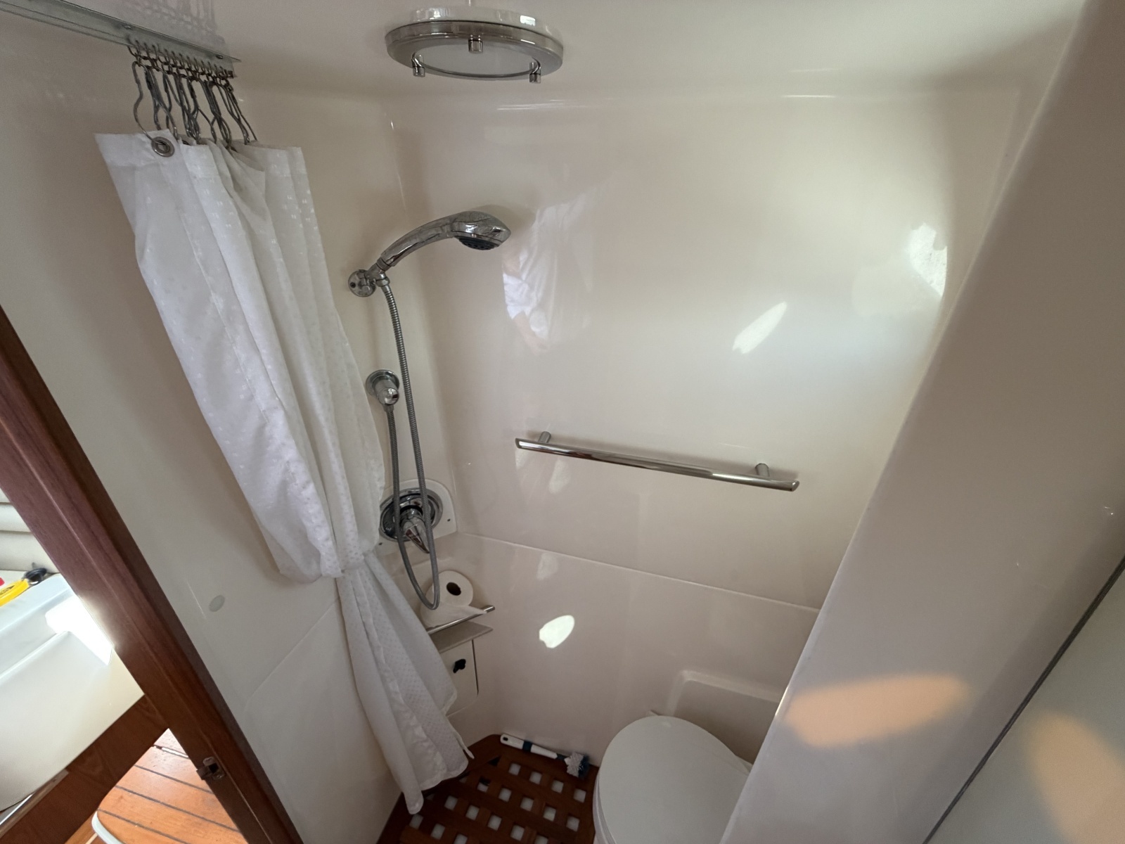 34ft Pursuit Yacht For Sale