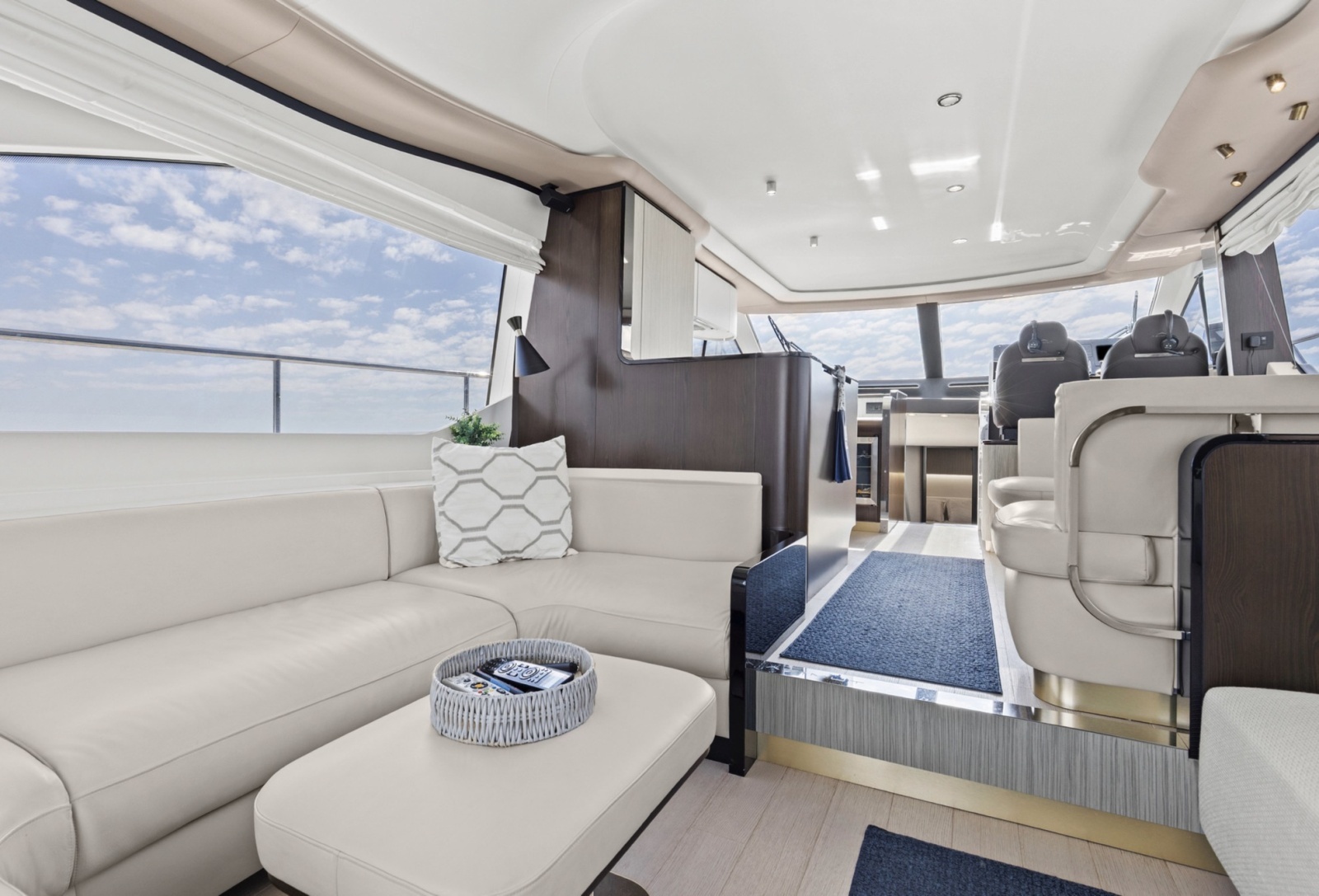 60ft Azimut Yacht For Sale
