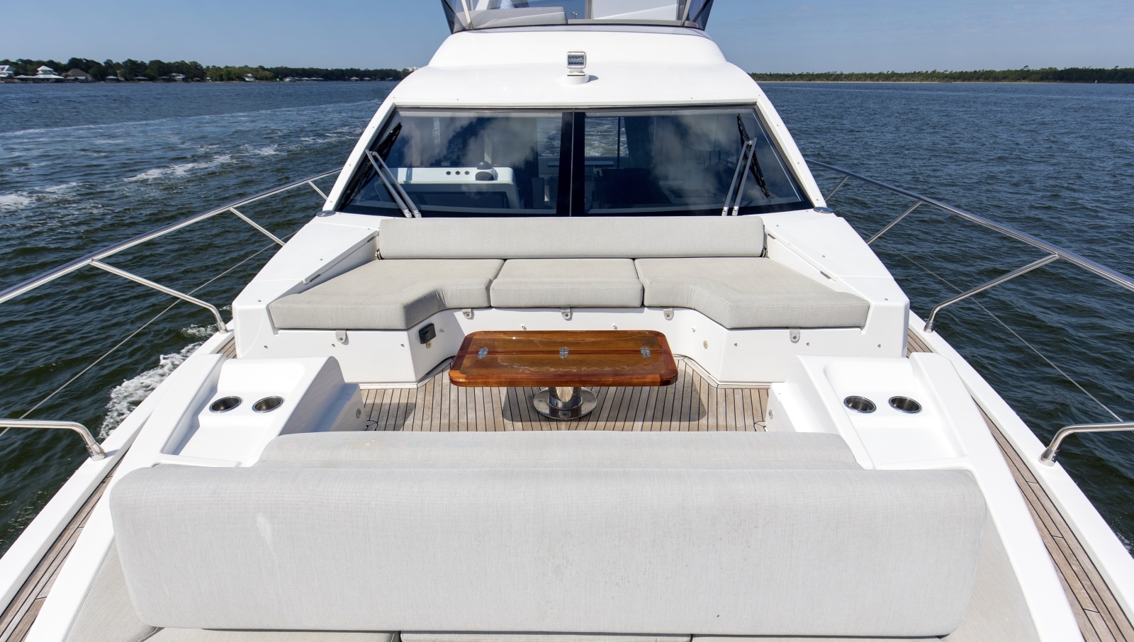 60ft Azimut Yacht For Sale