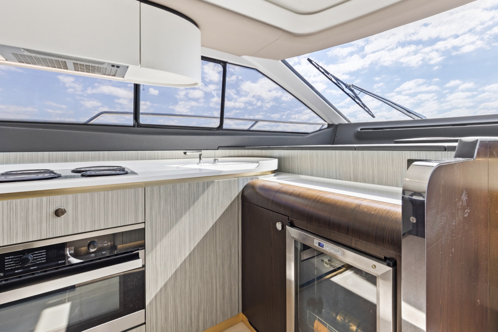 2019 Azimut 60 FLY