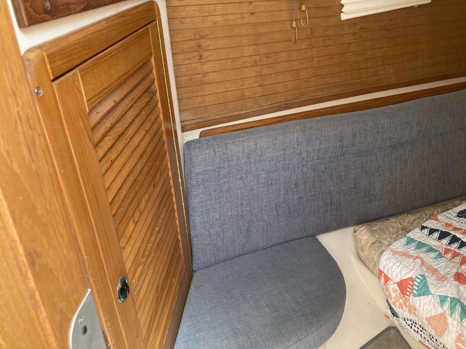 2003 Catalina 320