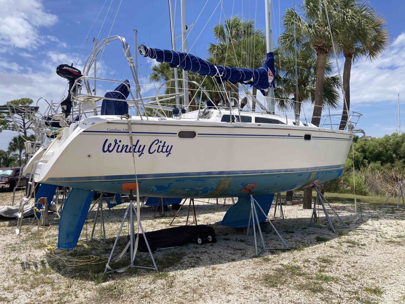 2003 Catalina 320