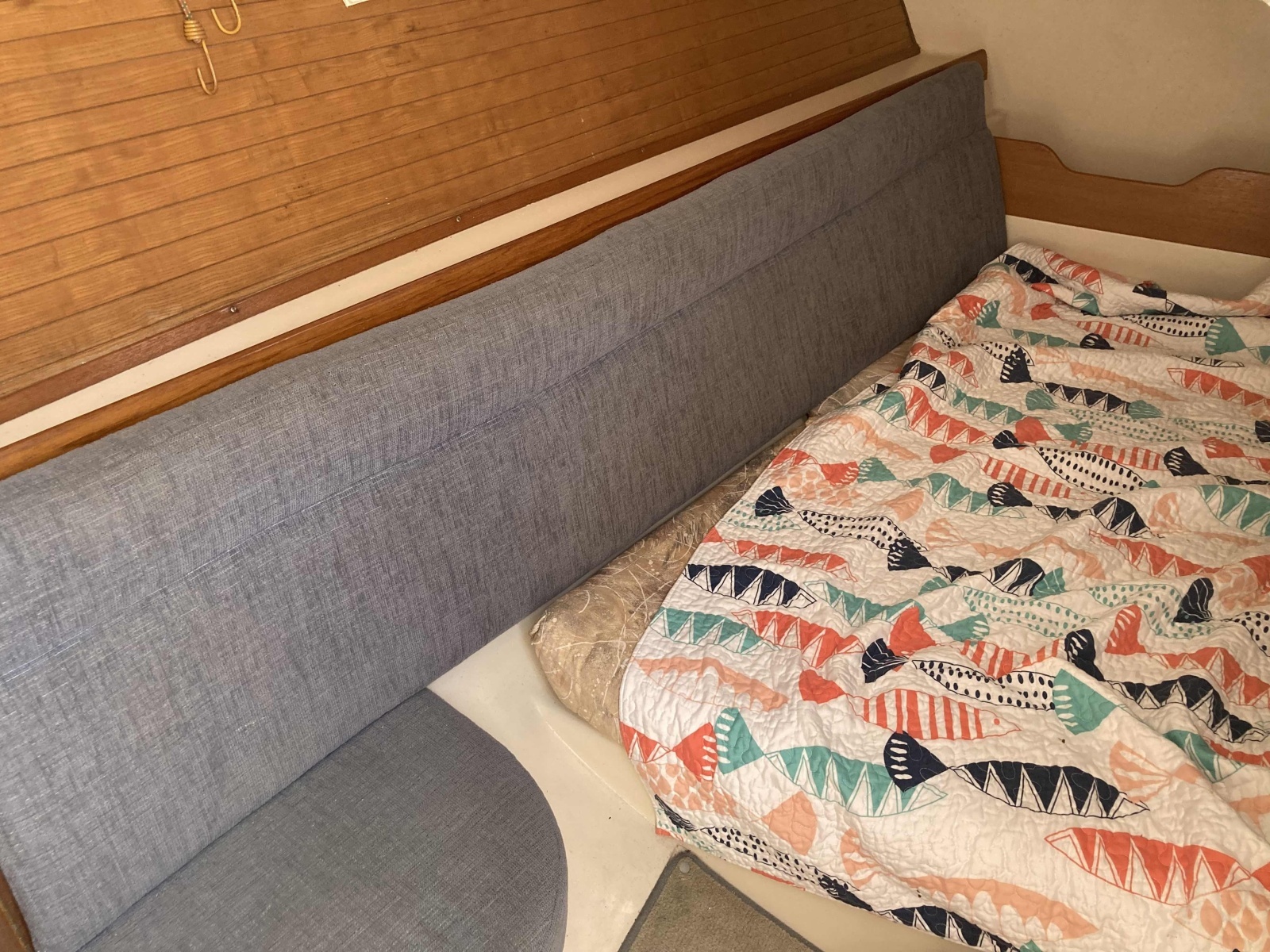 2003 Catalina 320