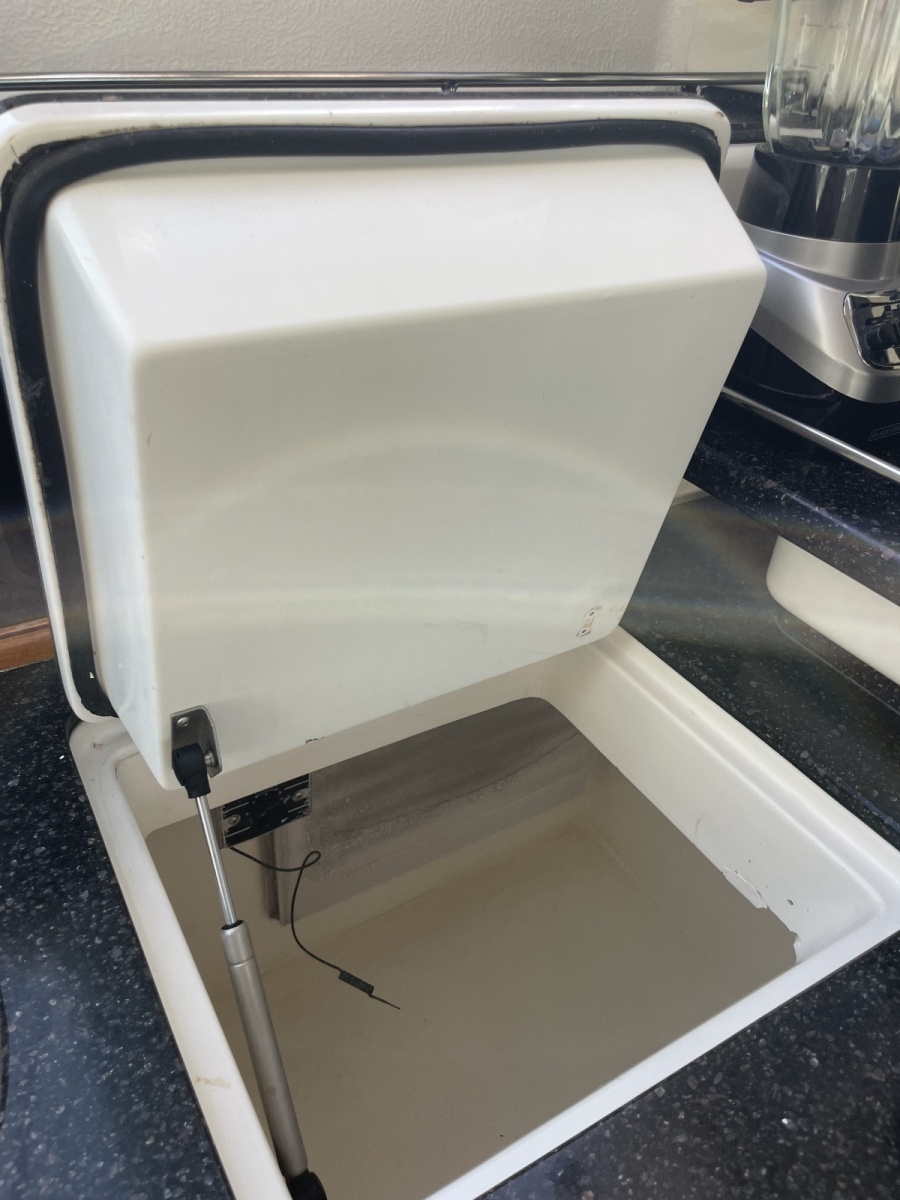 2011 Voyage Yachts 520