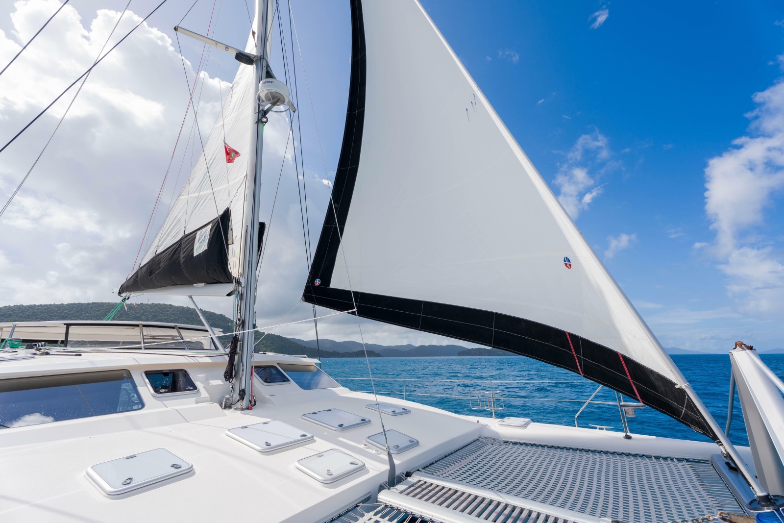 2011 Voyage Yachts 520