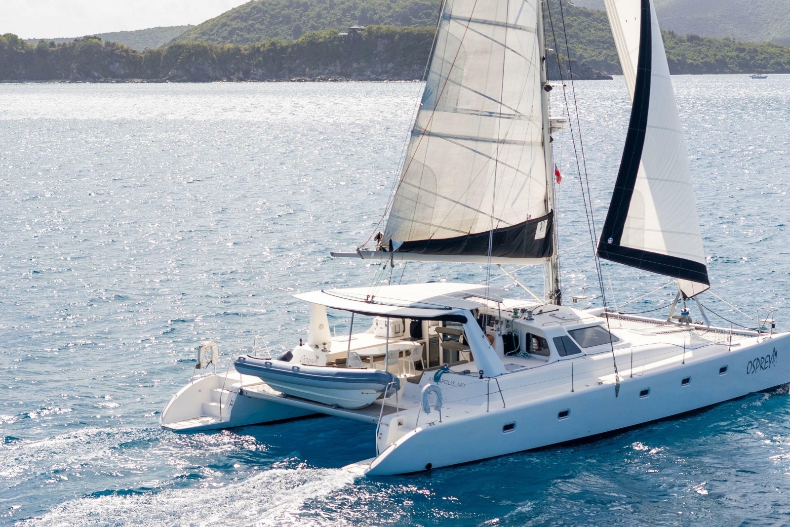 2011 Voyage Yachts 520 photo 3