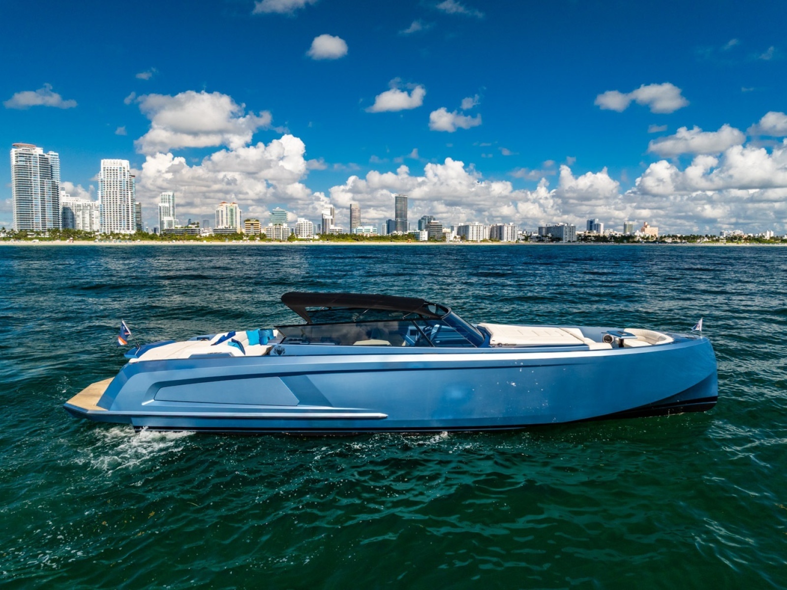 2019 Vanquish Yachts VQ58