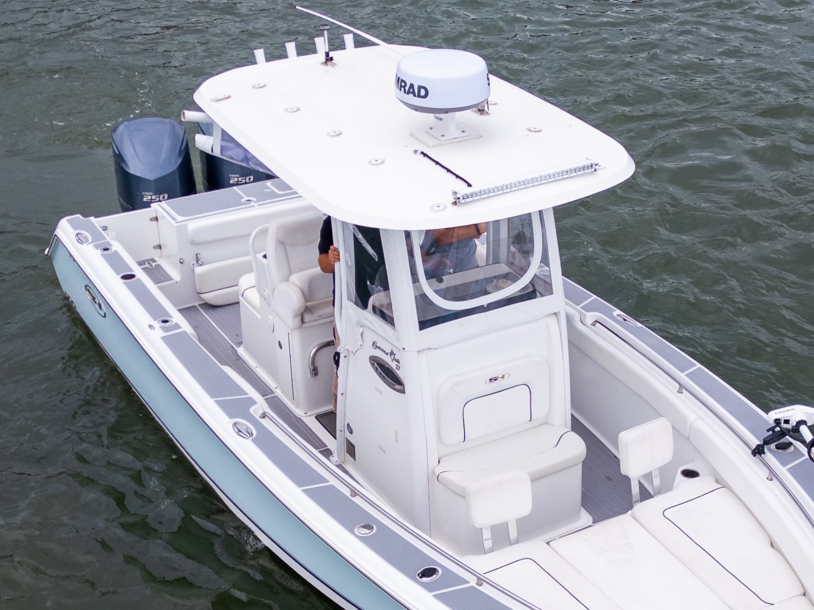 2014 Sea Hunt Gamefish 27
