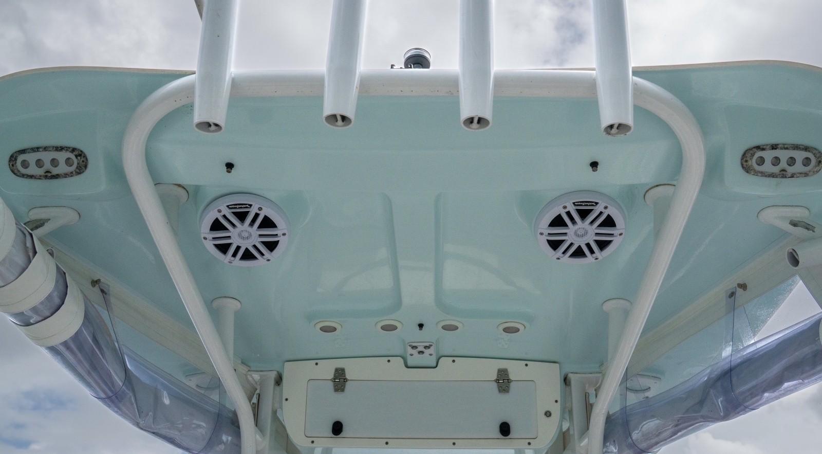 2014 Sea Hunt Gamefish 27