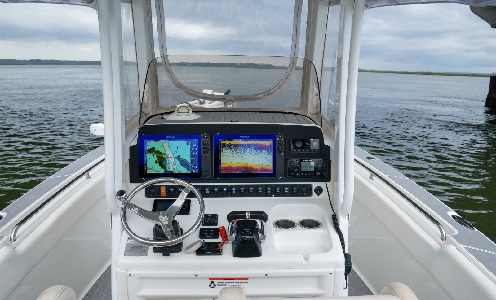 2014 Sea Hunt Gamefish 27