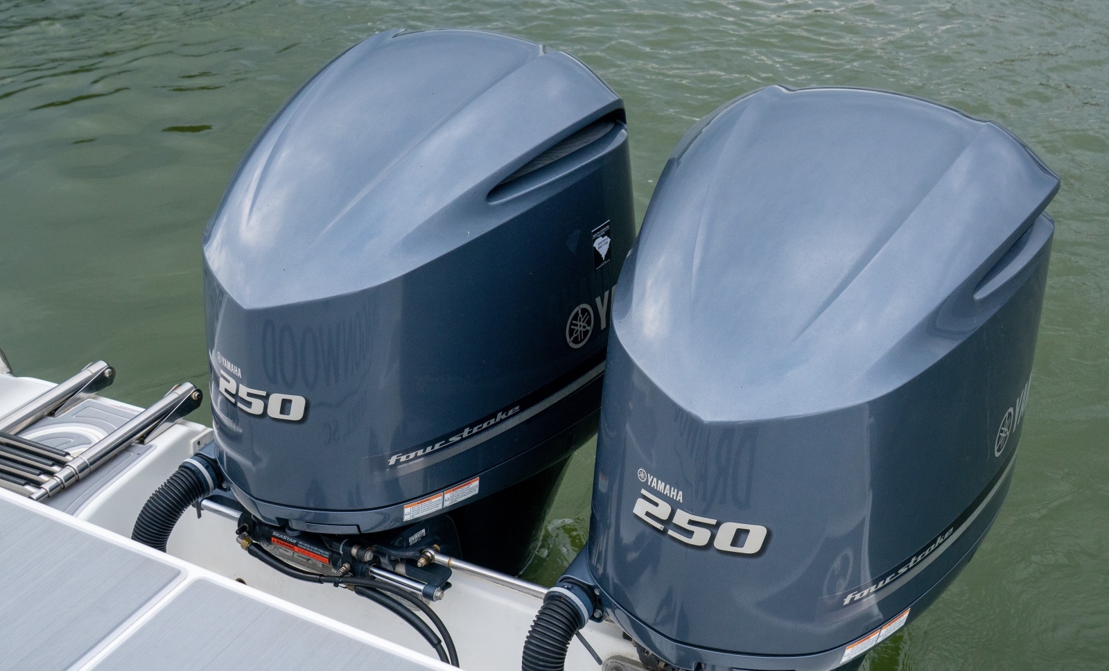 2014 Sea Hunt Gamefish 27
