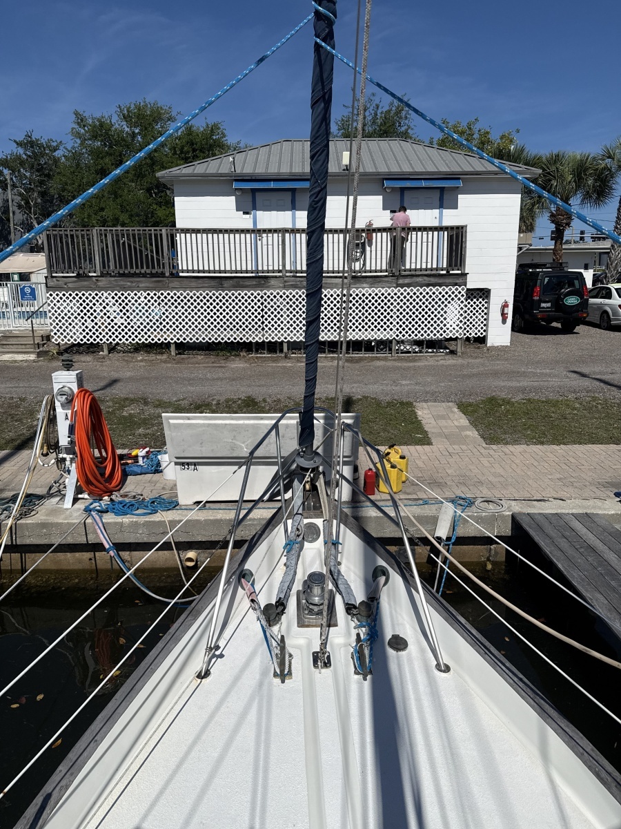 LOU ANN 34ft Pacific Seacraft Yacht For Sale