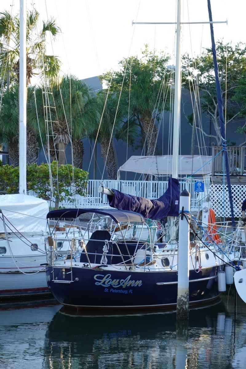 LOU ANN 34ft Pacific Seacraft Yacht For Sale
