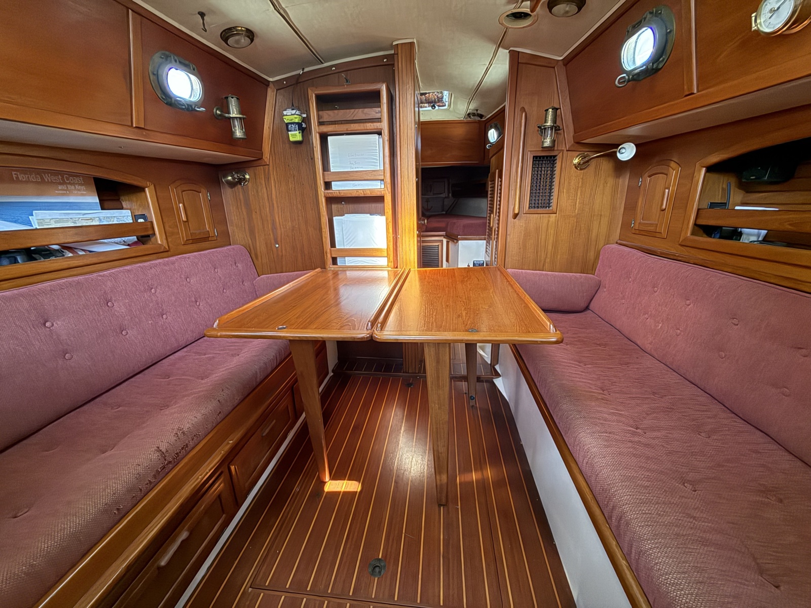 1987 Pacific Seacraft 