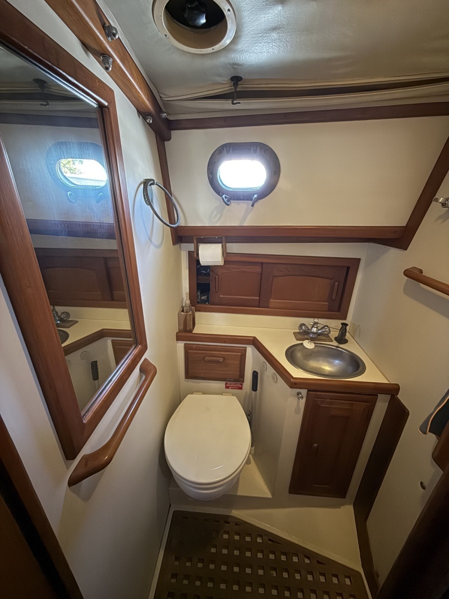 1987 Pacific Seacraft 