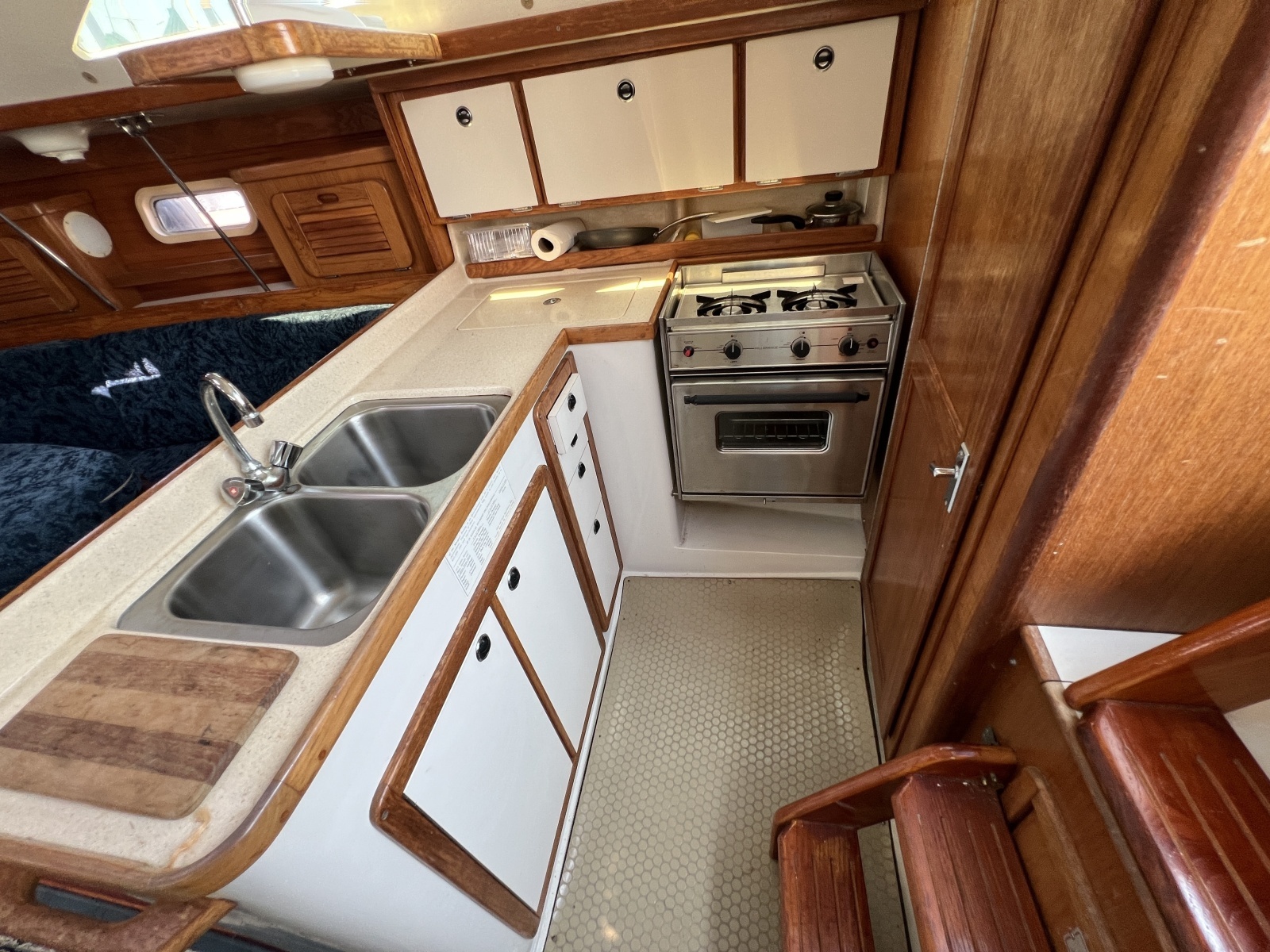 Ibis 34ft Catalina Yacht For Sale