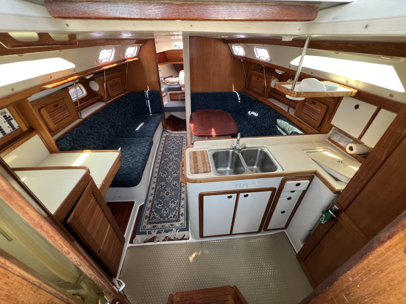 Ibis 34ft Catalina Yacht For Sale
