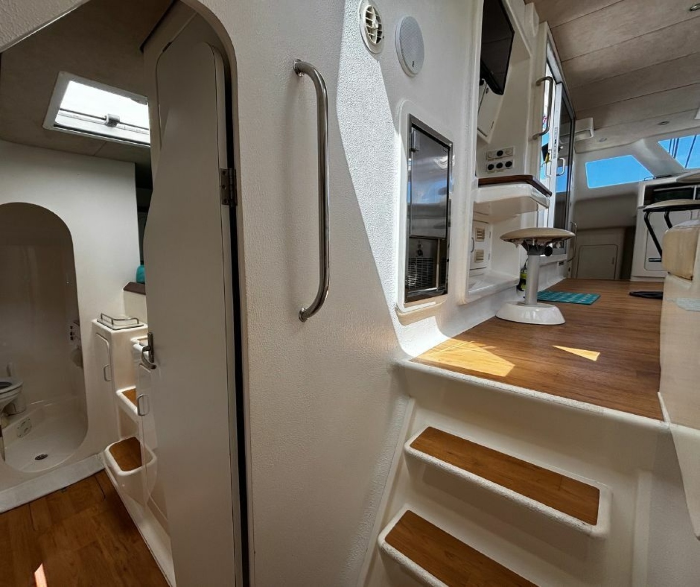 2015 Voyage Yachts 520