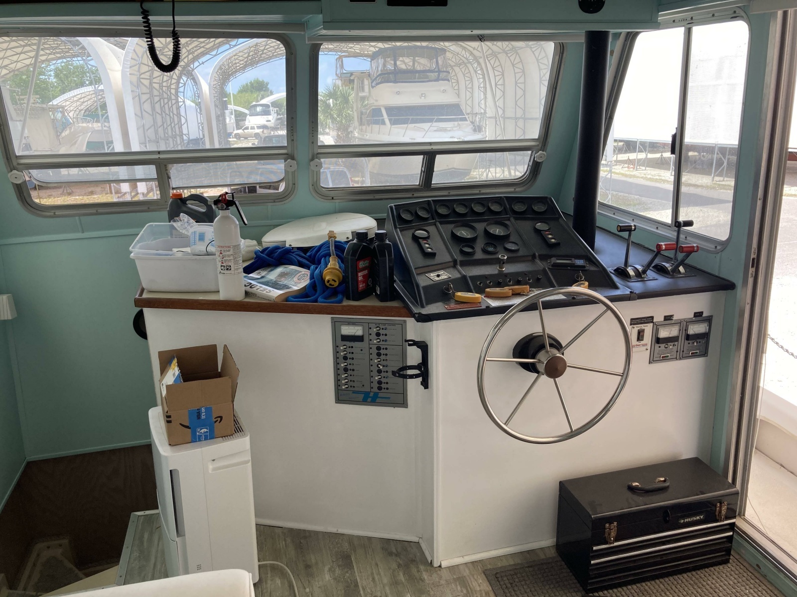 Fun Seeker 40ft Holiday Mansion Yacht For Sale