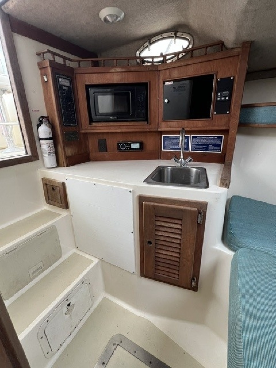 1999 Carolina Classic Express SF