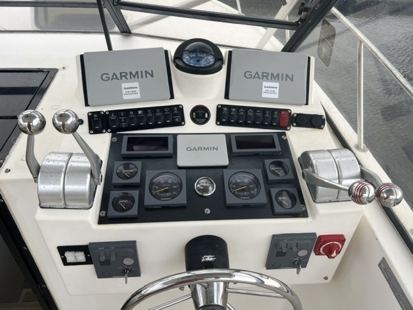 1999 Carolina Classic Express SF