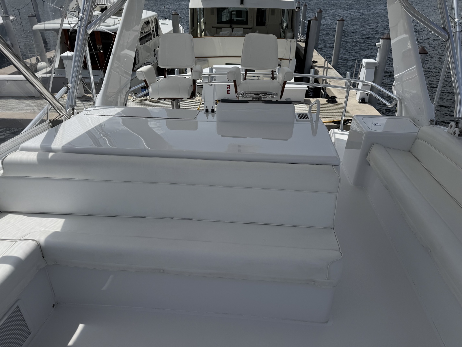 60ft Hatteras Yacht For Sale