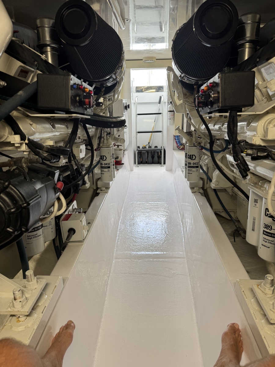 60ft Hatteras Yacht For Sale