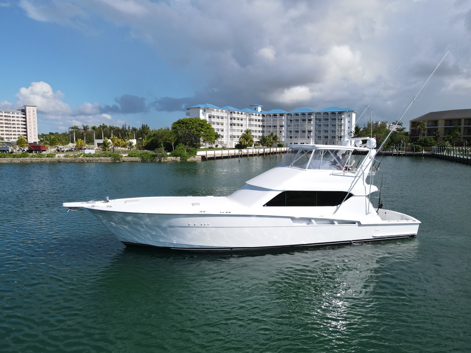 60ft Hatteras Yacht For Sale