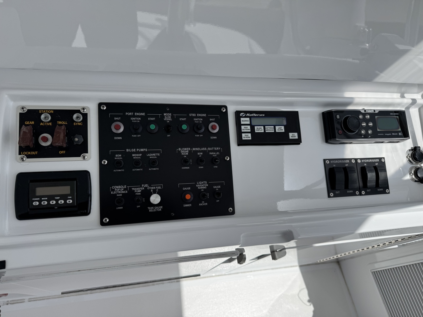 60ft Hatteras Yacht For Sale