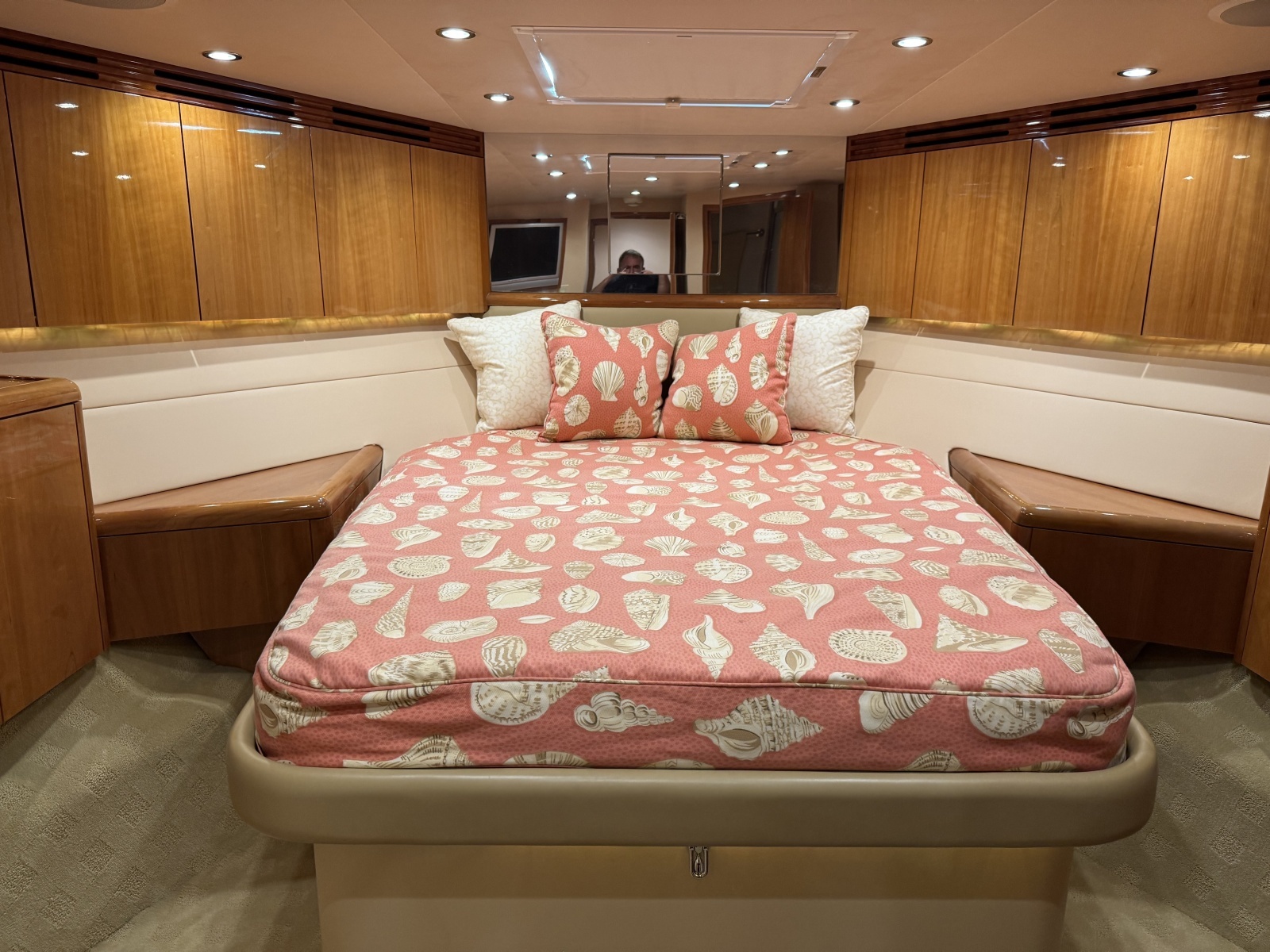 60ft Hatteras Yacht For Sale