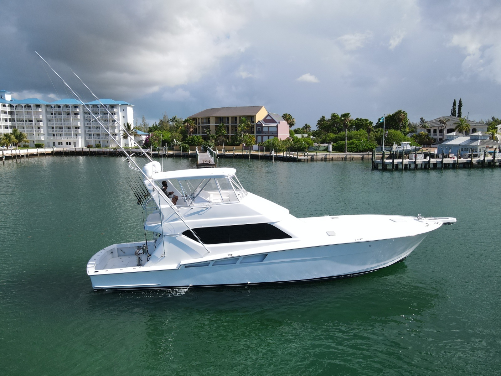 60ft Hatteras Yacht For Sale
